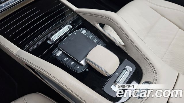 Mercedes-Benz GLE-Class GLE300d 4MATIC