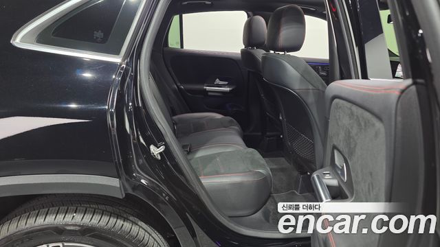 Mercedes-Benz GLA-Class GLA250 4MATIC