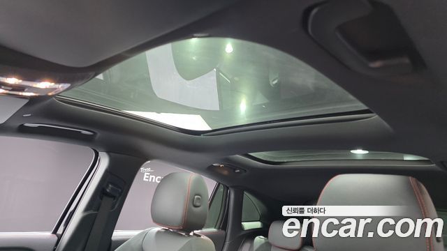 Mercedes-Benz GLA-Class GLA250 4MATIC