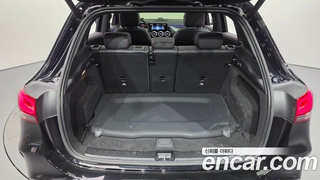 Mercedes-Benz GLA-Class GLA250 4MATIC