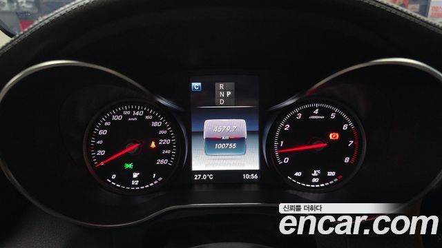 Mercedes-Benz GLC-Class GLC300 4MATIC AMG Line