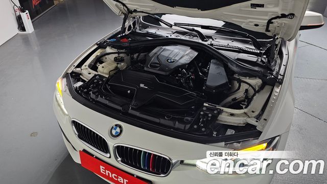 BMW 3-Series 320d