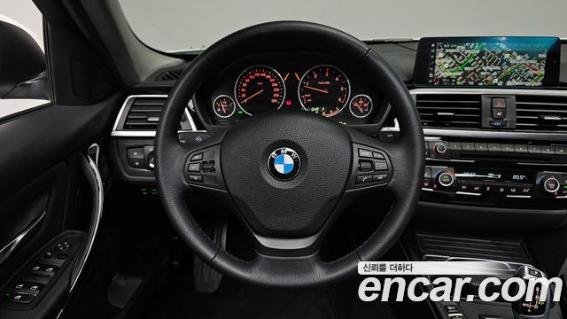 BMW 3-Series 320d