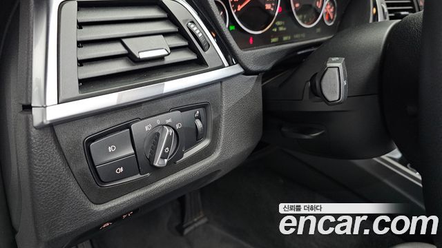 BMW 3-Series 320d
