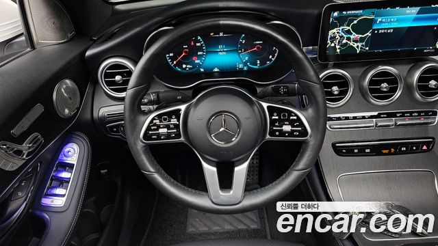 Mercedes-Benz GLC-Class GCL300 4MATIC Coupe