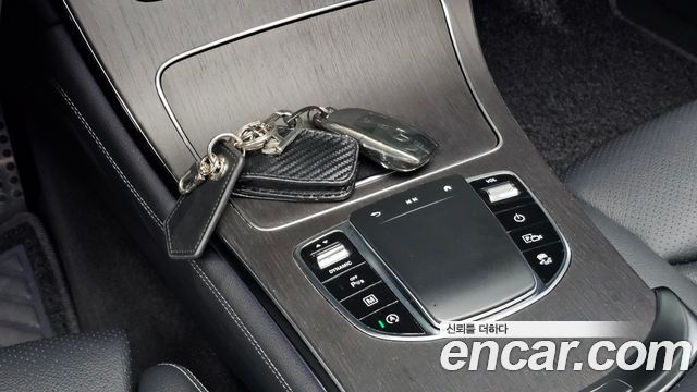 Mercedes-Benz GLC-Class GCL300 4MATIC Coupe