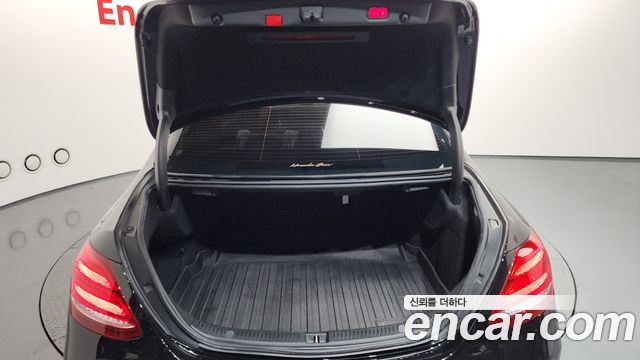 Mercedes-Benz E-Class E250 Avantgarde