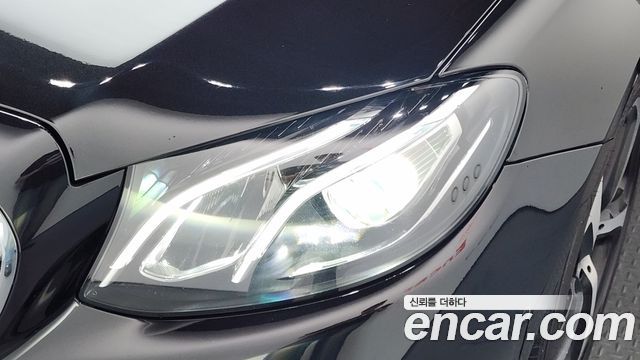Mercedes-Benz E-Class E250 Avantgarde