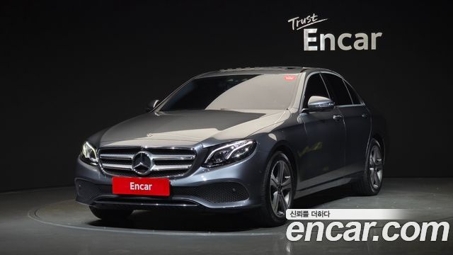 Mercedes-Benz E-Class E300 4MATIC Avnatgarde