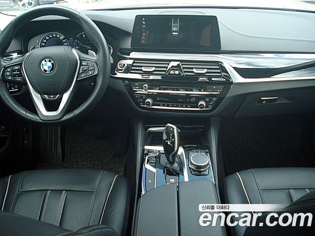 BMW 5-Series 520d Luxury Special Edition