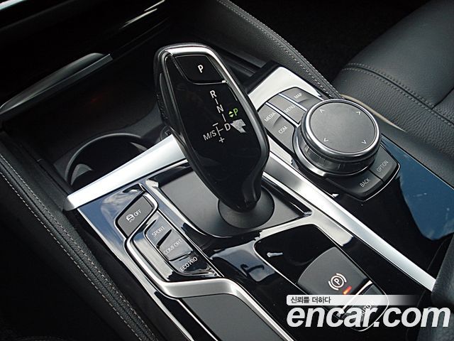 BMW 5-Series 520d Luxury Special Edition