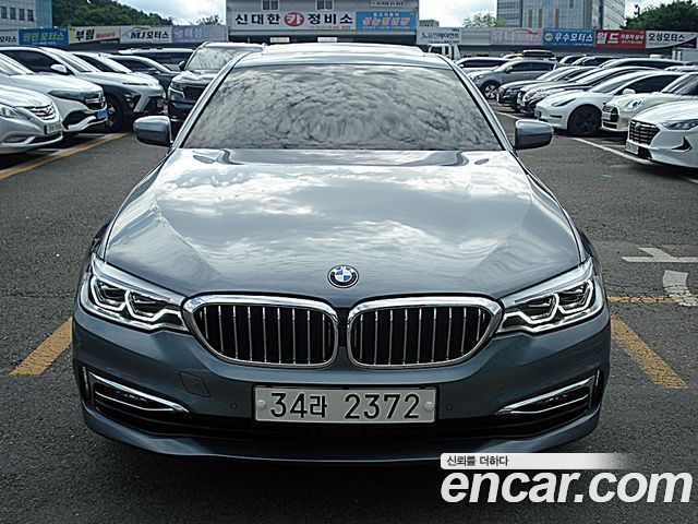 BMW 5-Series 520d Luxury Special Edition