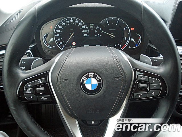 BMW 5-Series 520d Luxury Special Edition