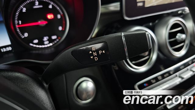 Mercedes-Benz GLC-Class GLC220 d 4MATIC Premium Coupe