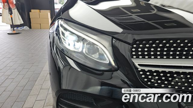 Mercedes-Benz GLC-Class GLC220 d 4MATIC Premium Coupe