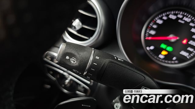 Mercedes-Benz GLC-Class GLC220 d 4MATIC Premium Coupe