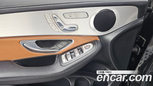 Mercedes-Benz GLC-Class GLC220 d 4MATIC Premium Coupe