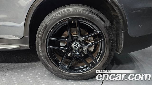 Mercedes-Benz GLC-Class GLC220 d 4MATIC Coupe