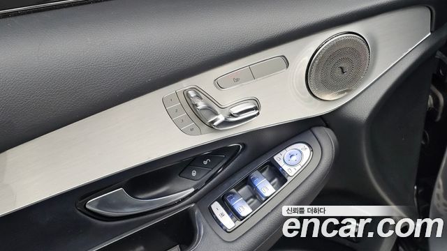 Mercedes-Benz GLC-Class GLC220 d 4MATIC Coupe