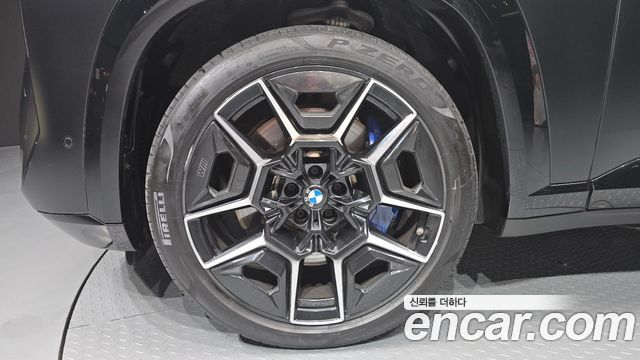 BMW XM 4.4