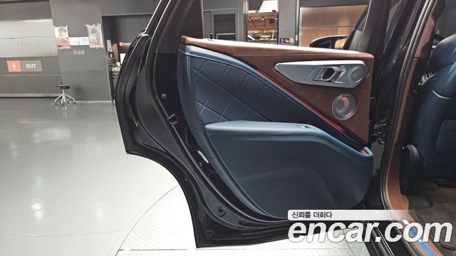 BMW XM 4.4