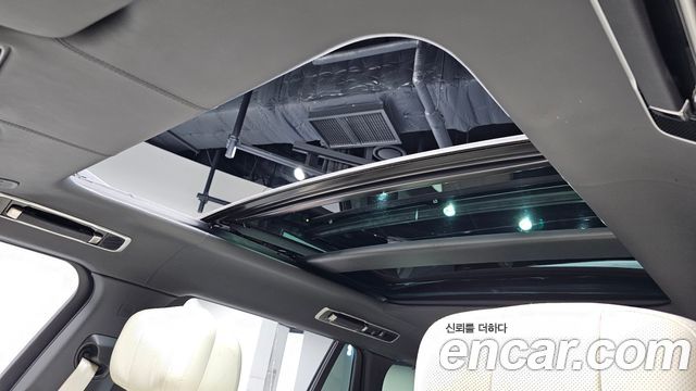 Land Rover Range Rover P530 Autobiography Long Wheel Base