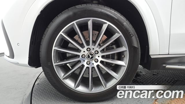 Mercedes-Benz GLE-Class GLE450 4MATIC