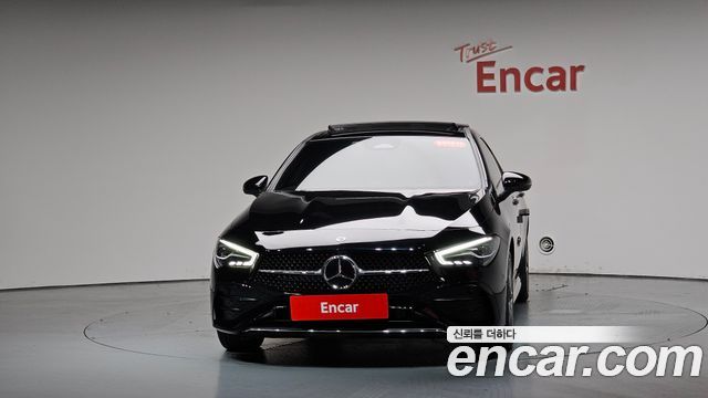 Mercedes-Benz CLA-Class CLA250 4MATIC