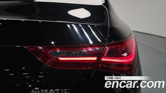 Mercedes-Benz CLA-Class CLA250 4MATIC