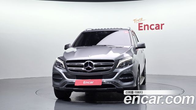 Mercedes-Benz GLE-Class GLE250 d 4MATIC