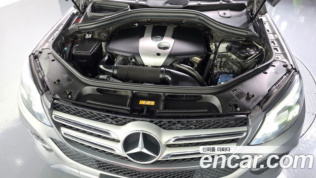Mercedes-Benz GLE-Class GLE250 d 4MATIC