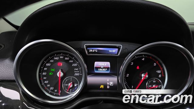 Mercedes-Benz GLE-Class GLE250 d 4MATIC