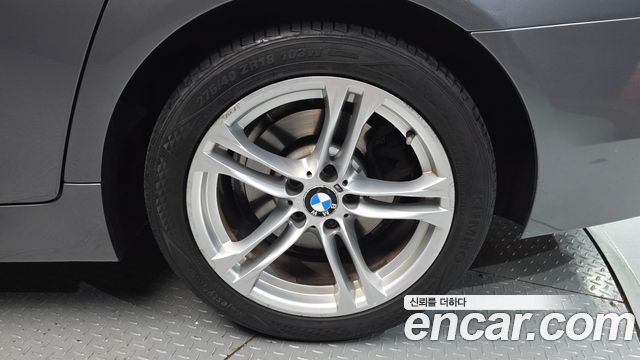 BMW 5-Series 528i Luxury Plus