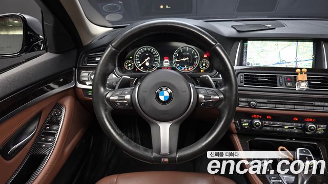 BMW 5-Series 528i Luxury Plus