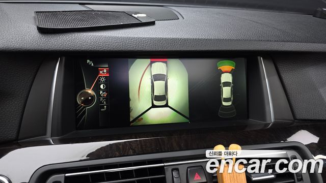 BMW 5-Series 528i Luxury Plus