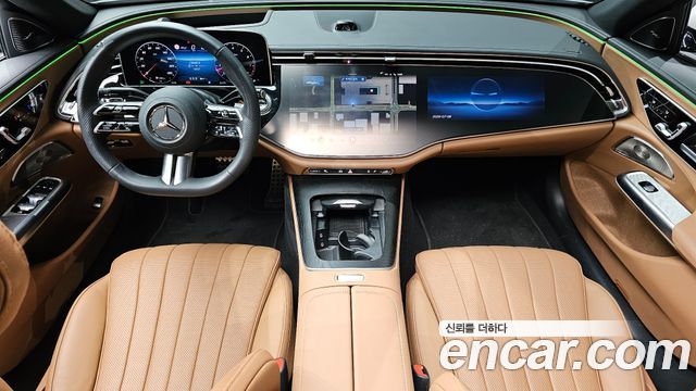 Mercedes-Benz E-Class E300 4MATIC AMG Line Premiere Special