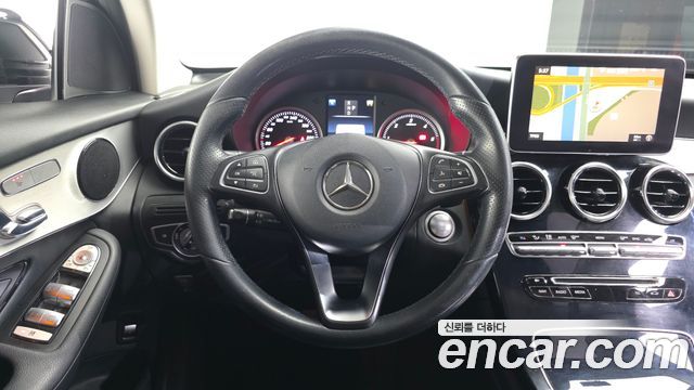 Mercedes-Benz GLC-Class GLC220 d 4MATIC