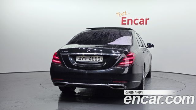 Mercedes-Benz S-Class S560L 4MATIC