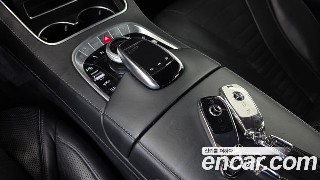 Mercedes-Benz S-Class S560L 4MATIC