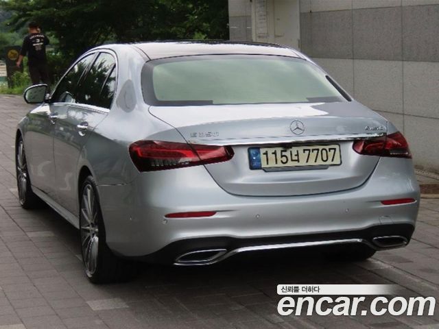 Mercedes-Benz E-Class E350 4MATIC AMG Line Edition