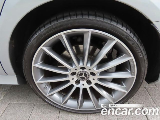 Mercedes-Benz E-Class E350 4MATIC AMG Line Edition
