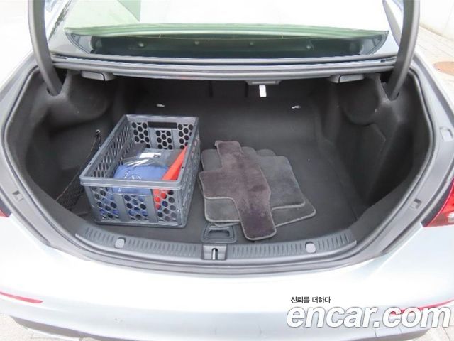 Mercedes-Benz E-Class E350 4MATIC AMG Line Edition