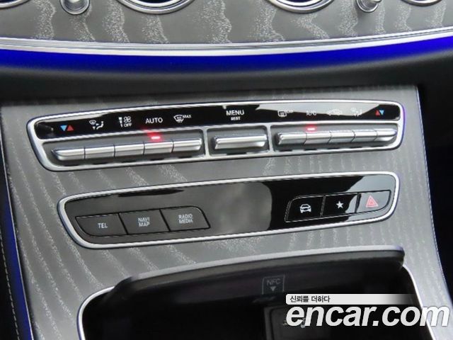 Mercedes-Benz E-Class E350 4MATIC AMG Line Edition