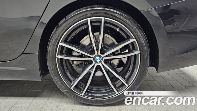 BMW 3-Series 320d Touring M Sport