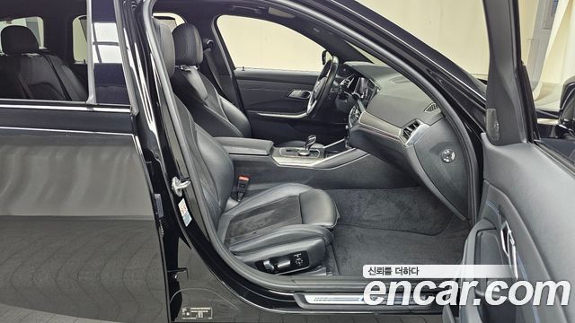 BMW 3-Series 320d Touring M Sport
