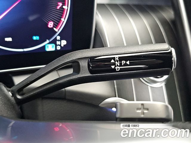 Mercedes-Benz GLC-Class GLC 300 4MATIC Avantgarde