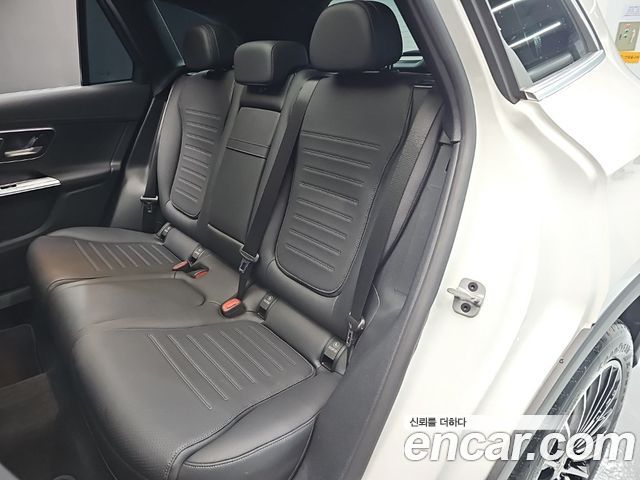 Mercedes-Benz GLC-Class GLC 300 4MATIC Avantgarde