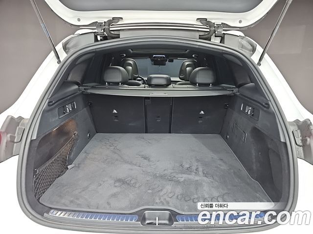 Mercedes-Benz GLC-Class GLC 300 4MATIC Avantgarde