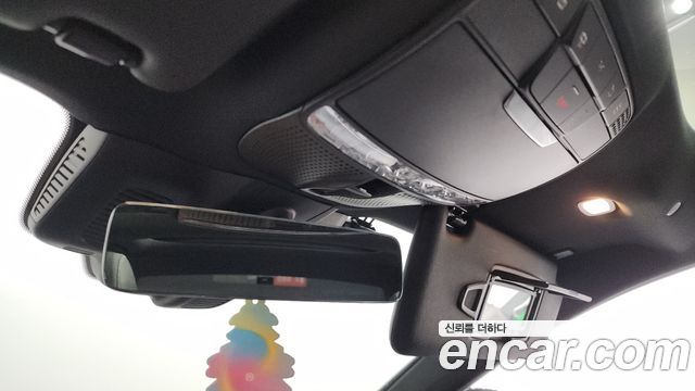 Mercedes-Benz E-Class E350 4MATIC AMG Line