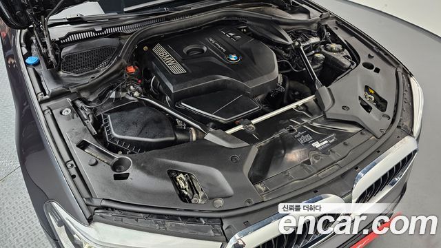 BMW 5-Series 530i xDrive M Sport Package Plus